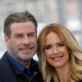 Manželka Johna Travolty podlehla v 57 letech na rakovinu prsu