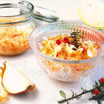 BLOG Tisíc chutí: Zimní zdroj vitamínů? Kvašená zelenina!