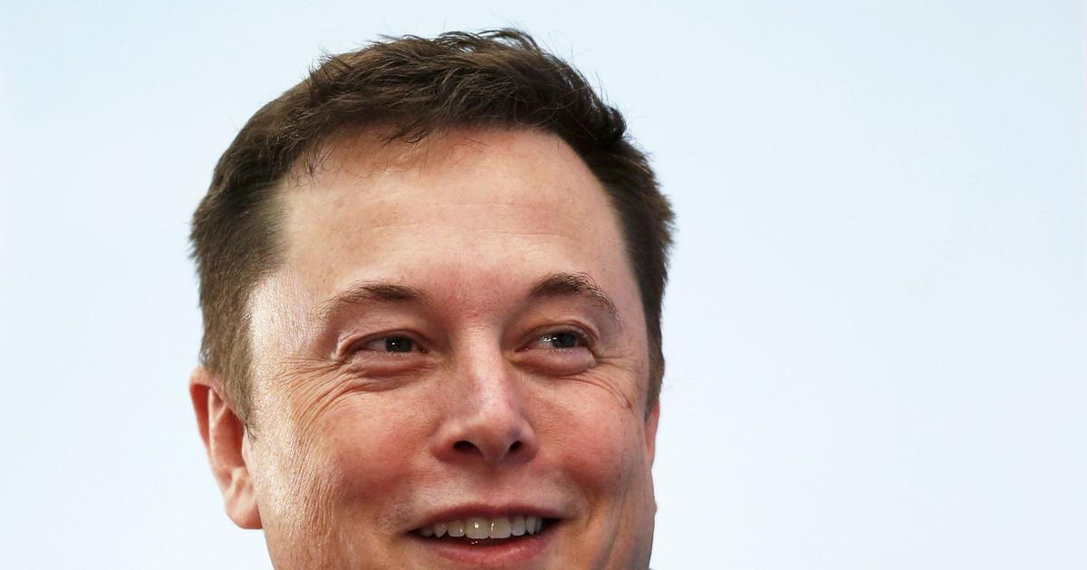 Tesla do sedmi dní spustí projekt obří továrny na čipy pro AI, uvedl Musk