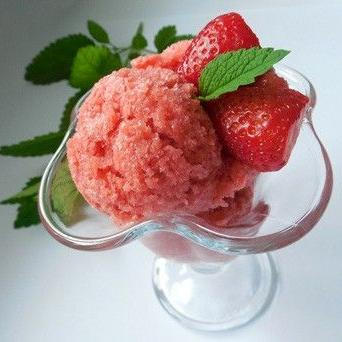 Jahodový sorbet