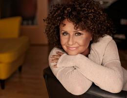 jitka zelenkova, zena