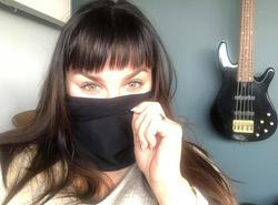 Usmívám se pod rouškou