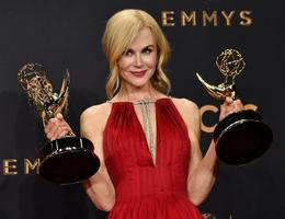 ceny emmy, žena