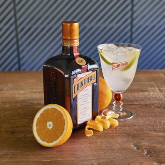 cointreau, žena