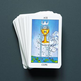 Eso pohárů, tarot, žena