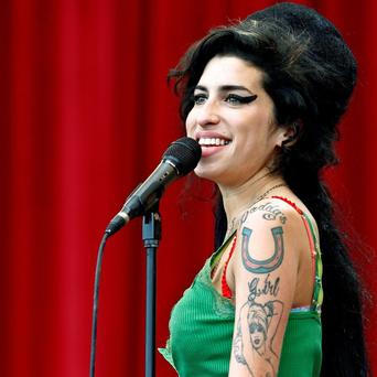Amy Winehouse žena