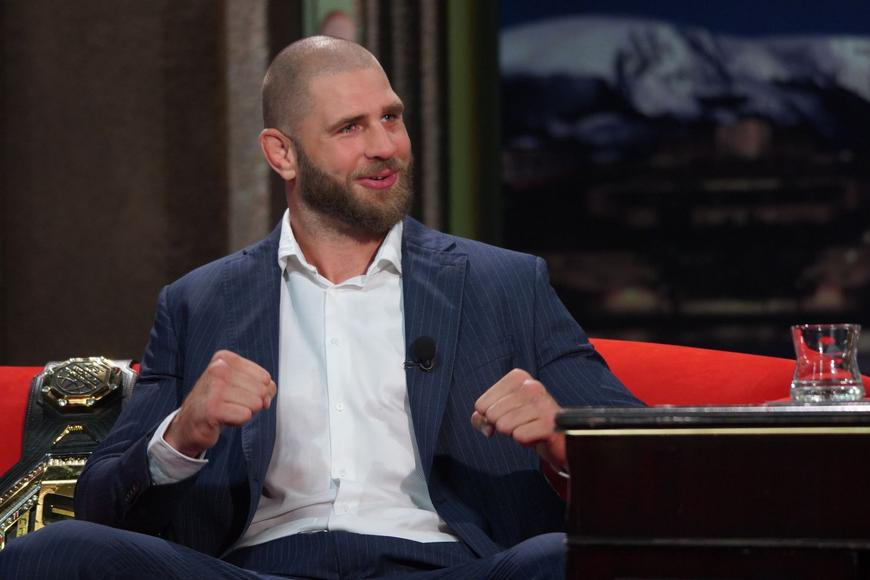 Bijec Procházka nastoupí k souboji o pás šampiona v polotěžké váze