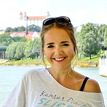 Luci Vondráčková, žena.cz