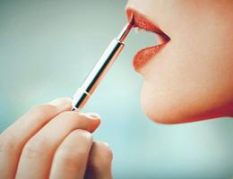 líčení, rtěnka, žena