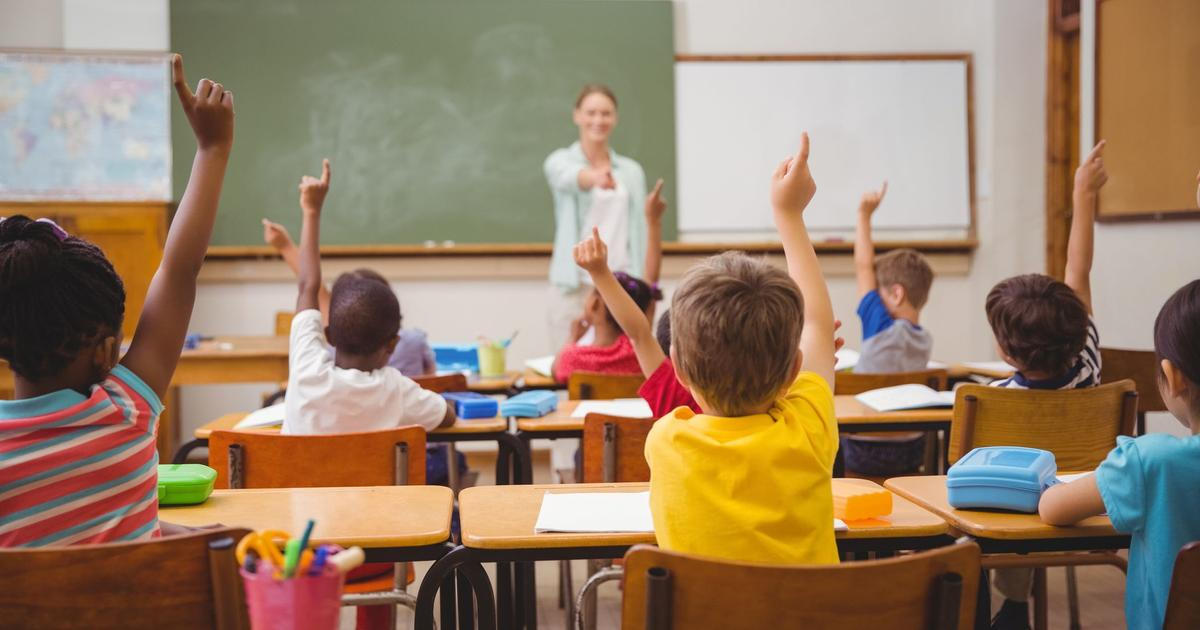 Plaga chce vrátit platy učitelů na 130 procent průměrné mzdy