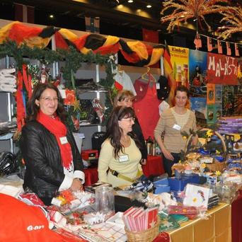 Vánoční bazar v Hiltonu 2010