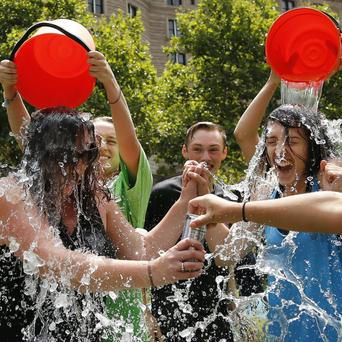 Ice Bucket