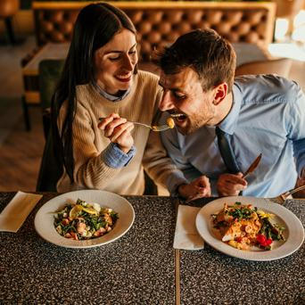 jídlo, partneři, společné