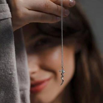 Šperky: Vuch Laboratory x Adéla Pečlová