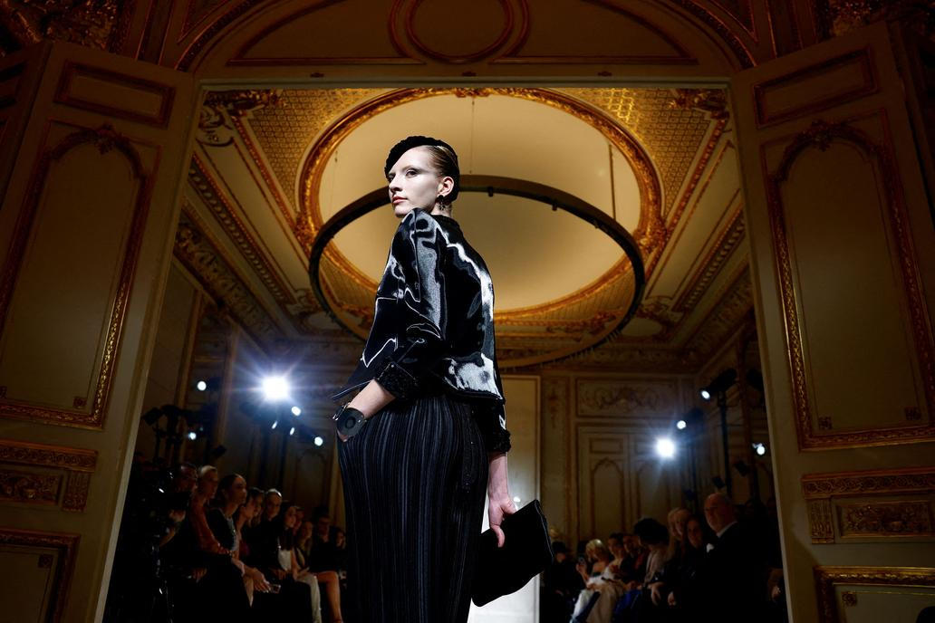 Paris Fashion Week: Armani