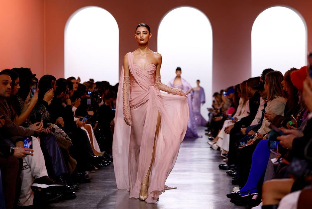 Paris Fashion Week: Elie Saab