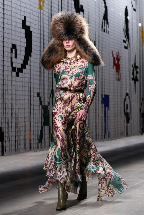 Milan Fashion Week: Etro