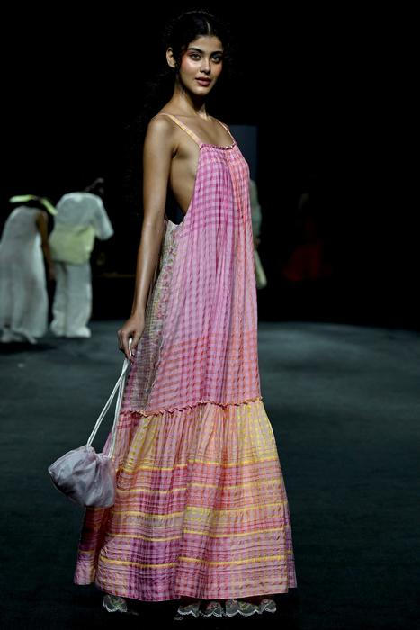 Lakme Fashion Week 2025 v Bombaji 