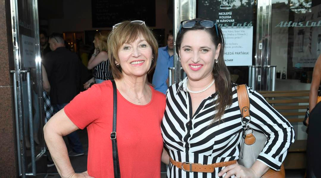 Petra Černocká a Bára Vaculíková