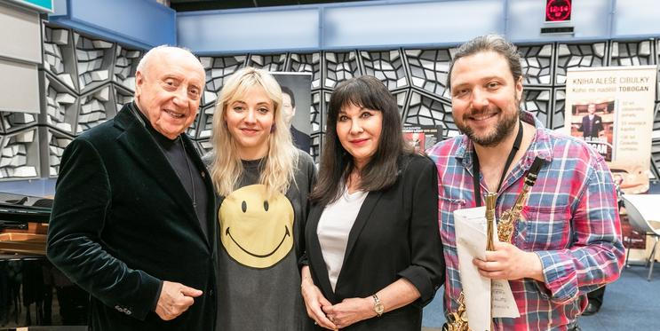 Felix Slováček, Anna Slováčková, Dagmar Patrasová, Felix Slováček jr.
