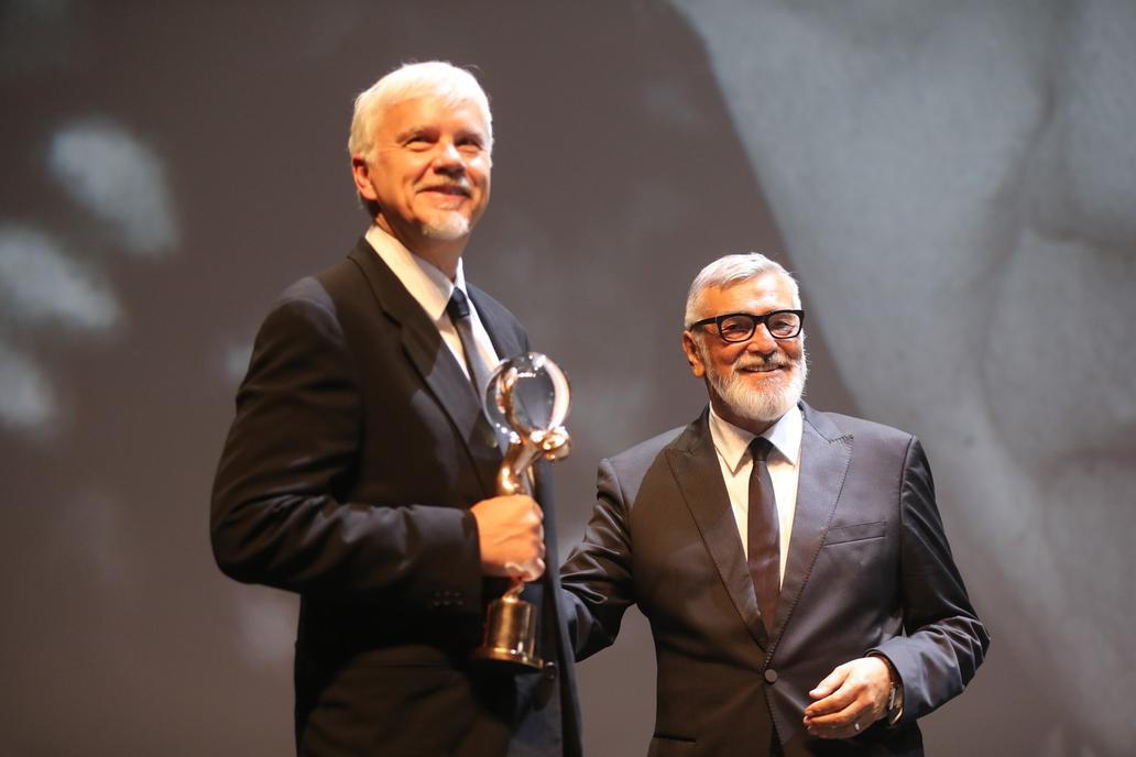 Tim Robbins, Jiří Bartoška