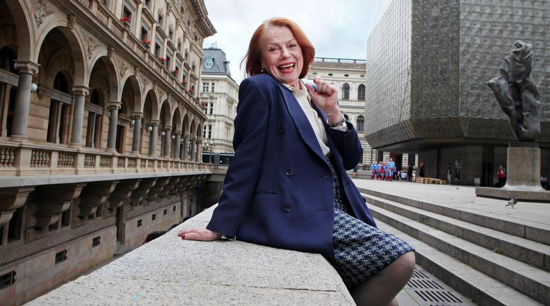 Iva Janžurová