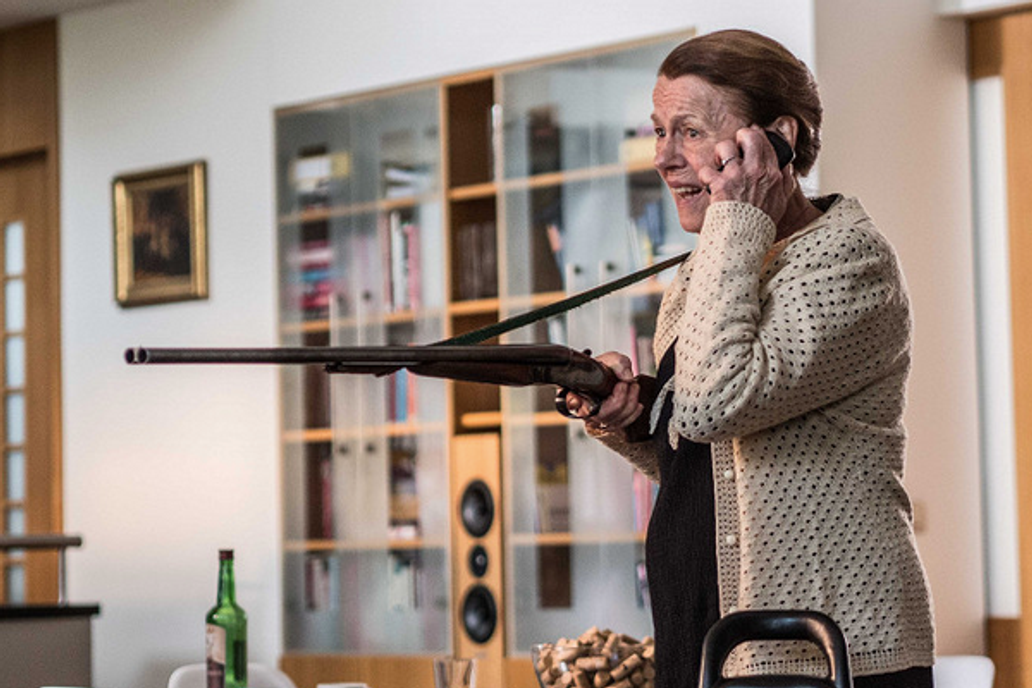 Iva Janžurová jako Teroristka 