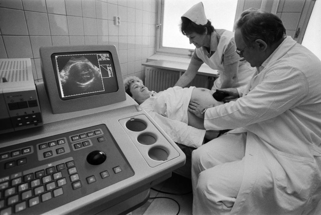 Historie zjišťování těhotenství