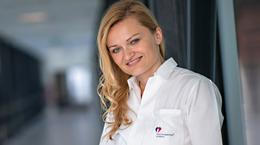 Primářka Onkologické kliniky FN Olomouc doc. MUDr. Hana Študentová, Ph.D.