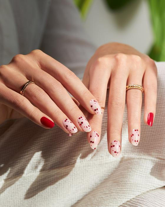 Letní manikúra 2025