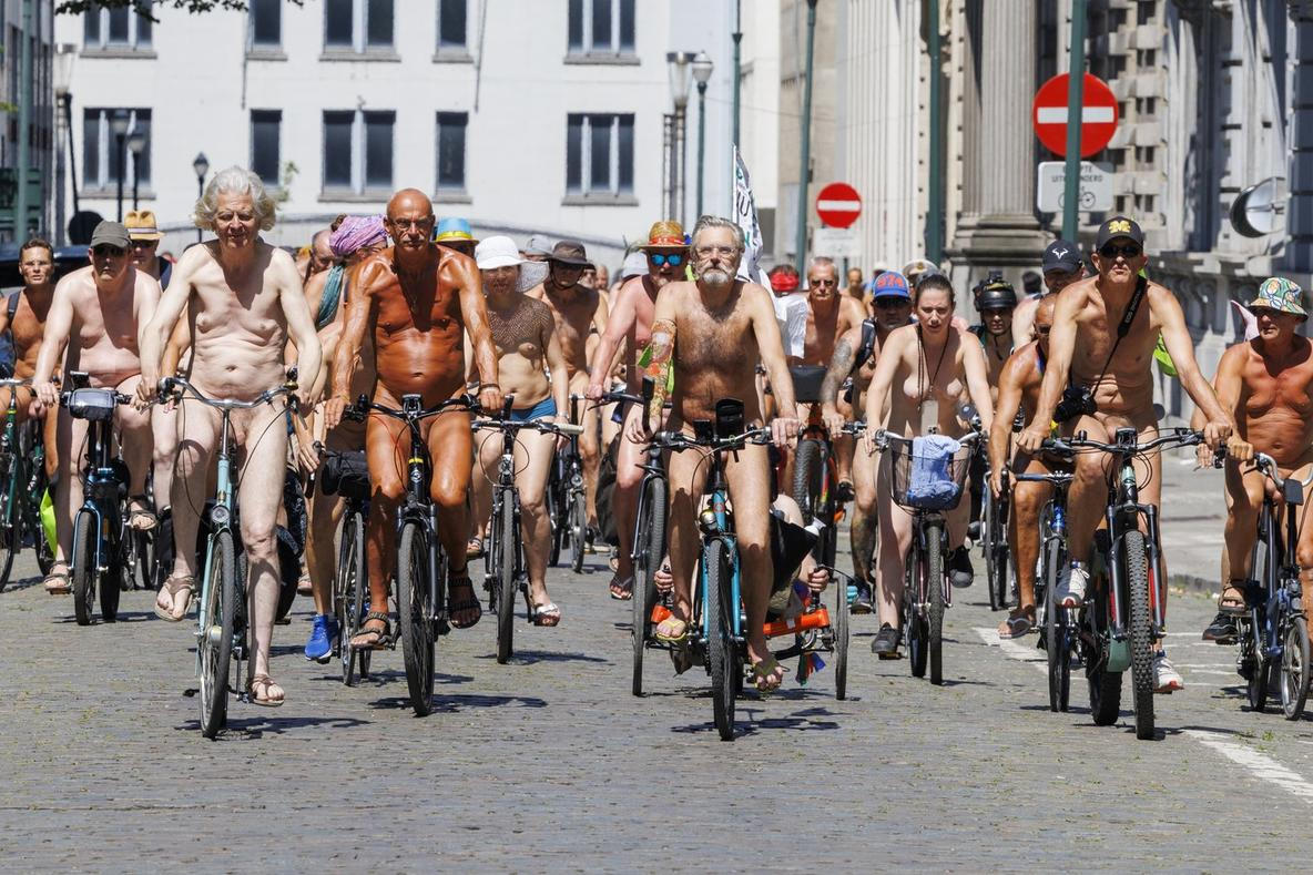 Cyclonudista