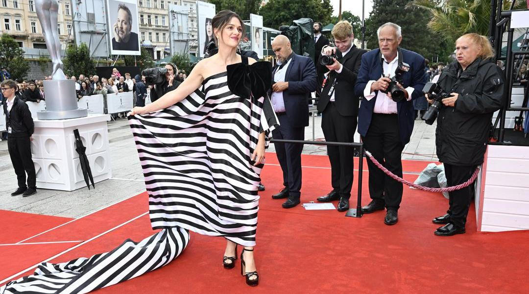 MFF Karlovy Vary: Klára Issová