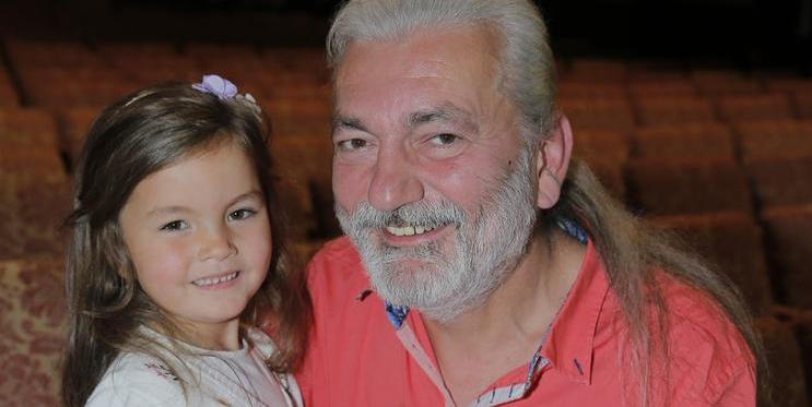 Daniel Hůlka s dcerou