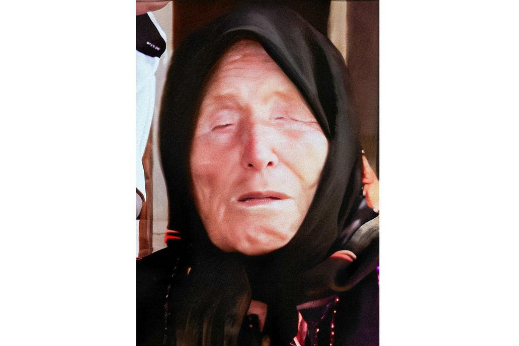 Baba Vanga při setkání ve své rezidenci v Bulharsku, 20. století. Známá bulharská mystička a věštkyně.