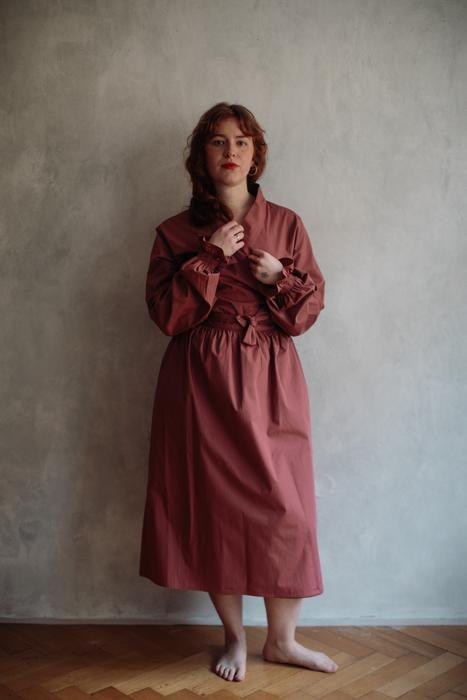 Starorůžové šaty