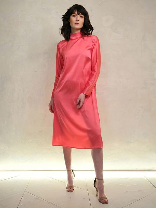 Růžové letní šaty