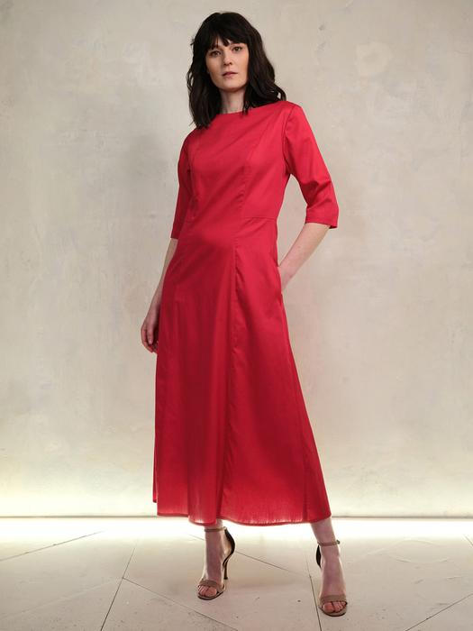 Červené letní šaty