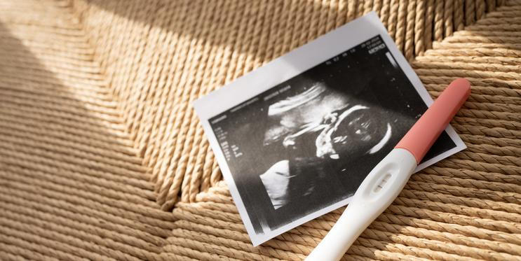 Těhotenský test a ultrazvuk