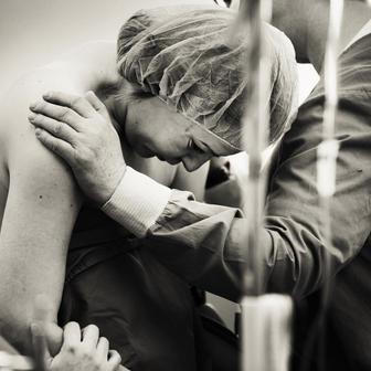 porod císařským řezem