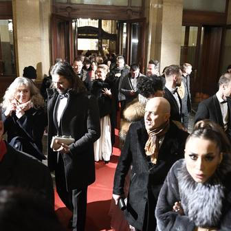 Policejní zásah v Obecním domě