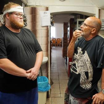 Ano, šéfe - 1. díl Ořechovka