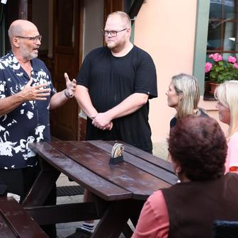 Ano, šéfe - 1. díl Ořechovka