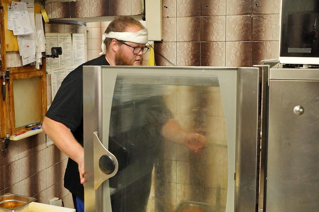 Ano, šéfe - 1. díl Ořechovka