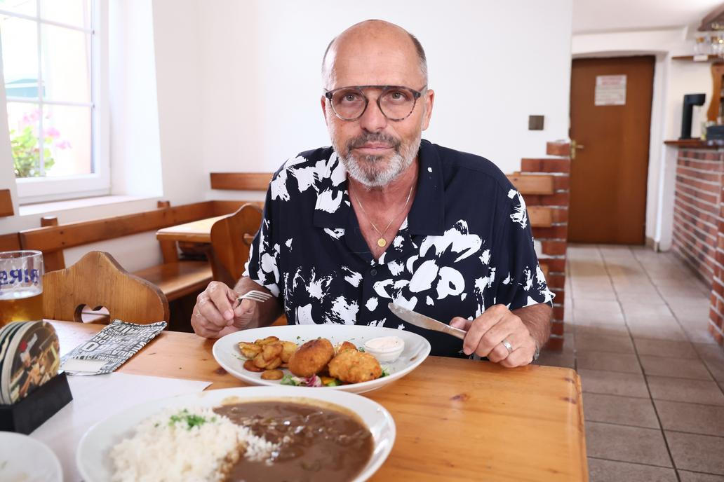 Ano, šéfe - 1. díl Ořechovka