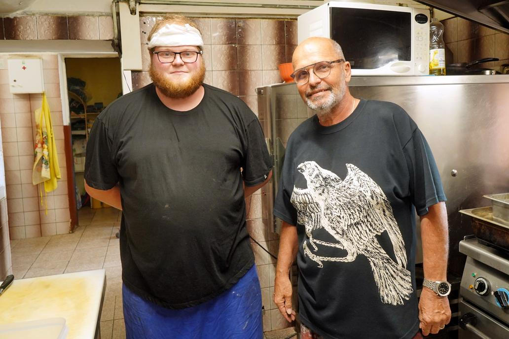 Ano, šéfe - 1. díl Ořechovka