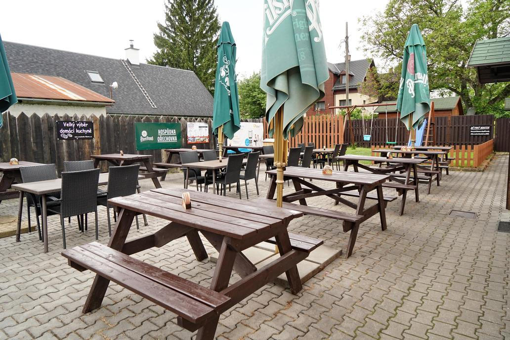 Ano, šéfe - 1. díl Ořechovka