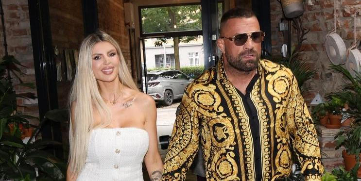 Karlos a Lela Vémola