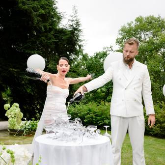 Svatba návrhářky Debbie Brown