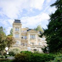 Svatba návrhářky Debbie Brown