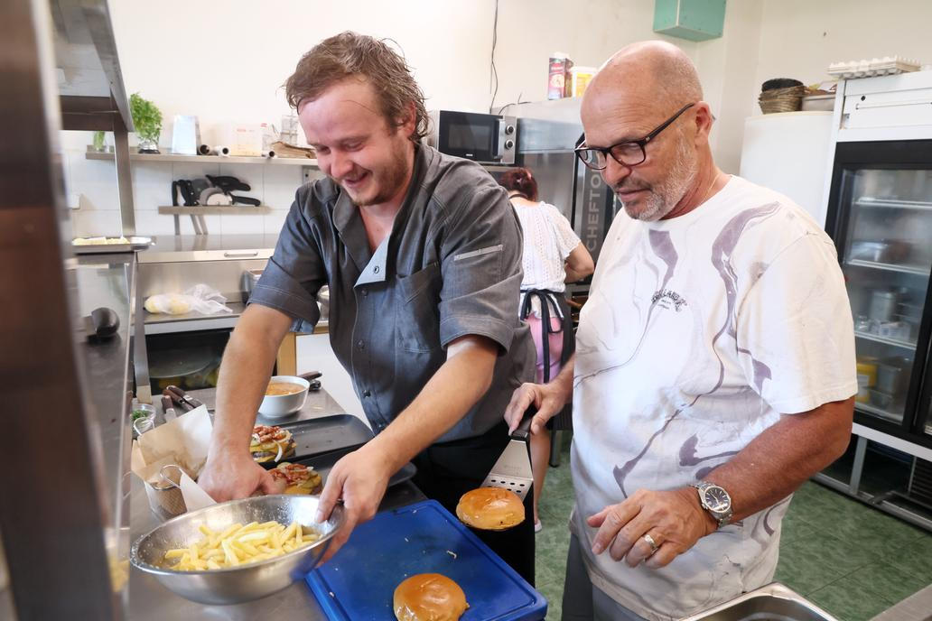 Ano, šéfe - 3. díl: Pláně